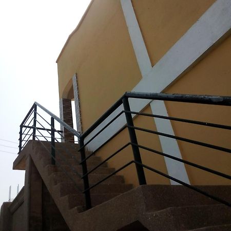 Executive Apartment Cape Coast Exterior photo